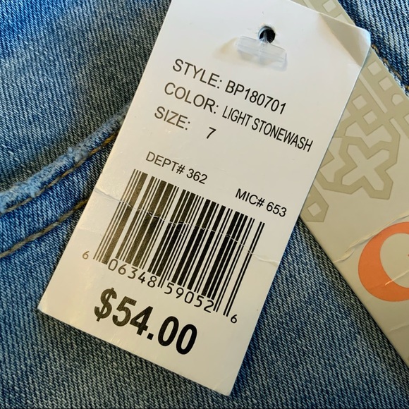 Gianni Bini Womens Jeans Sz 7 Two Toned Blue Denim Frayed Ankle Hem Skinny NWT - Picture 7 of 7